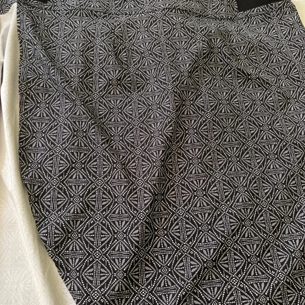 Rip Skirt - Picture 3 of 4